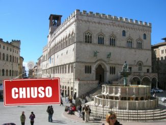 Centro storico Perugia in crisi, negozi chiudono e scelte sbagliate