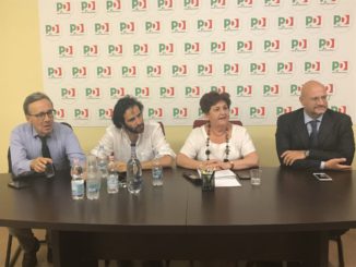 Viceministro Teresa Bellanova coi lavoratori Jp e Perugina