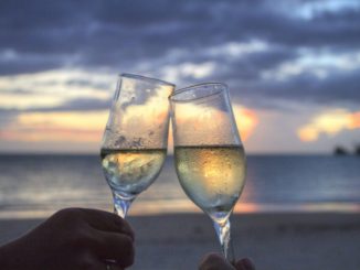 Todi, città del vino, debutta a Calici di Stelle. Degustazioni ai Voltoni comunali e poi osservazioni astronomiche al parco della Rocca