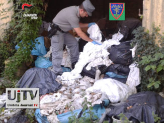 Forestale scopre discarica rifiuti tessili abbandonati a Maratta di Terni