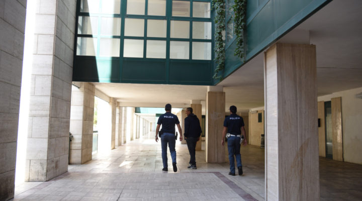 Polizia Via del Macello controlli Fontivegge (1)