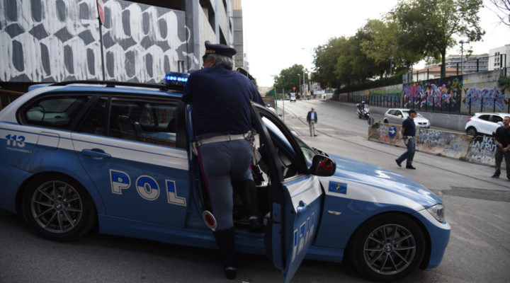 Polizia Via del Macello controlli Fontivegge (2)
