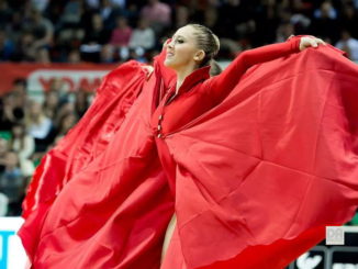 Giovani campioni conquistano il centro commerciale Collestrada