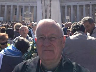 Cardinale Gualtiero Bassetti all'Angelus di Papa Francesco