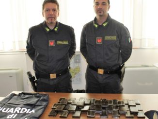 Sequestrati oltre quattro chili di hashish a Terni, due arresti