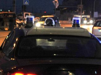 Commercialista ternano asserragliato nella sua casa, minaccia di uccidersi