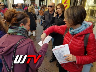 Volantinaggio vertenza Perugina Lavoratori Nestlè ad Eurochocolate 