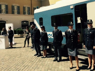 Questo non è amore, arriva camper Polizia a Perugia contro violenza sulle donne