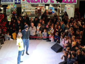 Lo spettacolo per il compleanno di Piazzaumbra (3)
