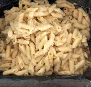 Mense scolastiche, quel brutto vizio di buttare il cibo, doniamolo