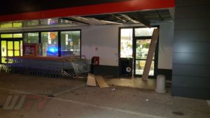 Ignoti fanno esplodere la cassa continua Penny Market di Bastia Umbra