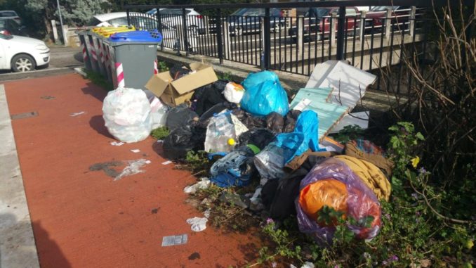 Discarica a cielo aperto a Terni, città sempre più nel degrado
