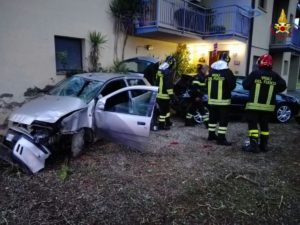 Incidente stradale a Magione, ferito un uomo di 36 anni, forse colpo di sonno