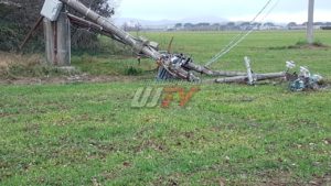 Palo dell’Enel si schianta a terra a Bastia, zona senza luce