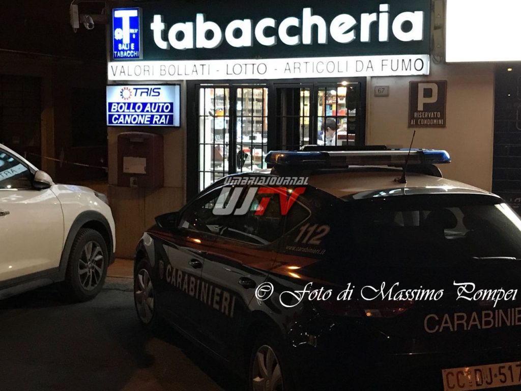 Rapina a mano armata in una tabaccheria ad Ellera, bottino di 4 mila euro