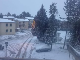 Neve e ghiaccio a Perugia, strade chiuse al traffico, ecco quali
