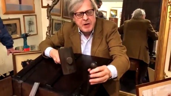 Sgarbi augura morte a Di Maio, a rischio patrocinio mostra IL VIDEO
