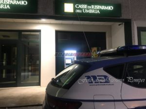 Furto nella notte, banche di nuovo sotto attacco a Perugia nord FOTO E VIDEO