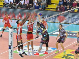 Volley, Playoff -3! I sirmaniaci lanciano per sabato il “Total white”!