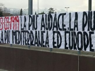Striscione fascista esposto a Foligno, inneggiava ai Fasci italiani di combattimento