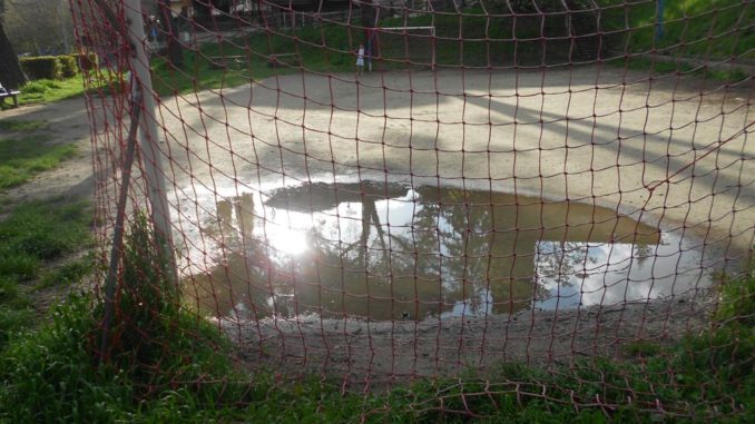 A calcio? Ma a Pieve di Campo si gioca a pallanuoto
