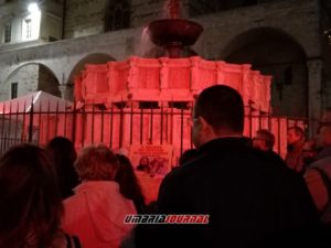 Giornata Nazionale dell'Afasia, la Fontana Maggiore si colora di rosso, sarà la 14° Giornata Nazionale dell’Associazione Italiana Afasici