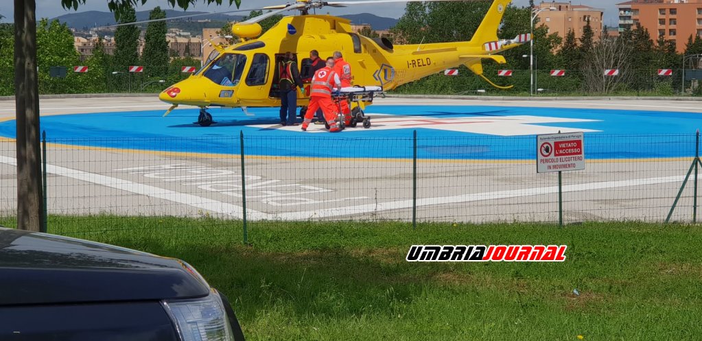 Bimbo di due anni cade in uno stagno d'acqua, trasferito al Meyer di Firenze