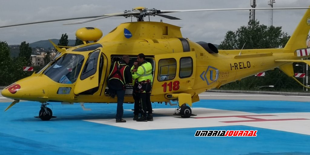 Incidente stradale a Norcia, scontro tra auto, due feriti, uno grave