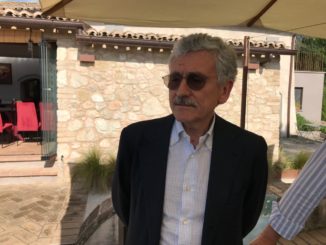 A tavola con Massimo D’Alema riflessioni politiche ed enogastromiche