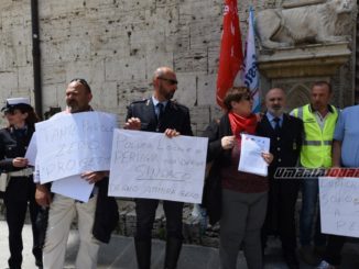 Comune non investe più nella sicurezza, Polizia Locale Perugia in sciopero FOTO
