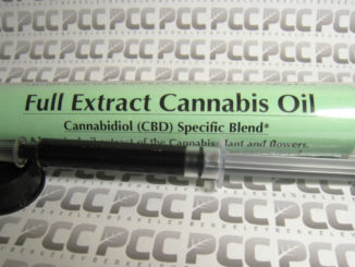 Farmaci cannabinoidi gocce Commissione sanità approva uso terapeutico