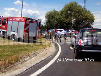 Incidente stradale con feriti a Todi, due auto, Panda contro Suv Kuga