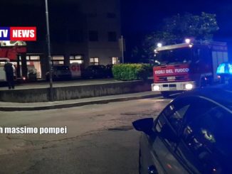 Minaccia di gettarsi dal quarto piano in via del Bellocchio a Perugia, panico nella notte