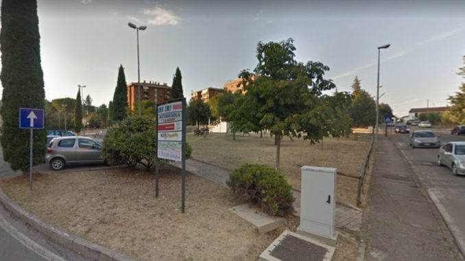 San Sisto i cittadini si riprendo il parco di via Cimarosa e lo fanno con il teatro