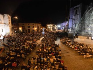 Orchestra regionale dell'Umbria, mica male come idea eh, l'ha lanciata Riccardo Muti