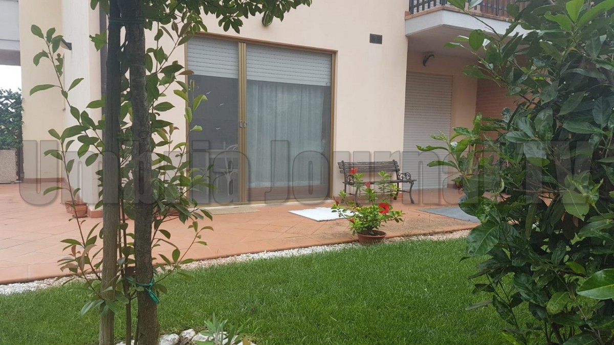 Esplosione in casa, sono gravissime le condizioni della 36enne