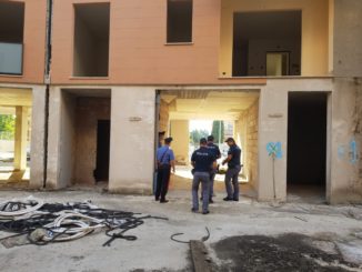 Blitz forse dell'ordine negli appartamenti sequestrati ai Casalesi
