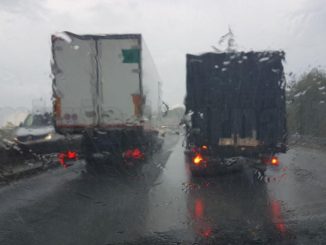 Maltempo in Umbria, automobilisti in difficoltà su E45