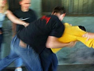 Ragazzo umbro di 19anni picchiato e rapinato da 5 persone