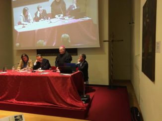 Editore e autori libro Leonardo da Vinci due bacchettate ad Andrea Giuli