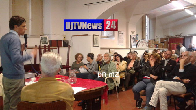 Andrea Romizi sindaco di Perugia incontra i cittadini di Corso Garibaldi [foto]