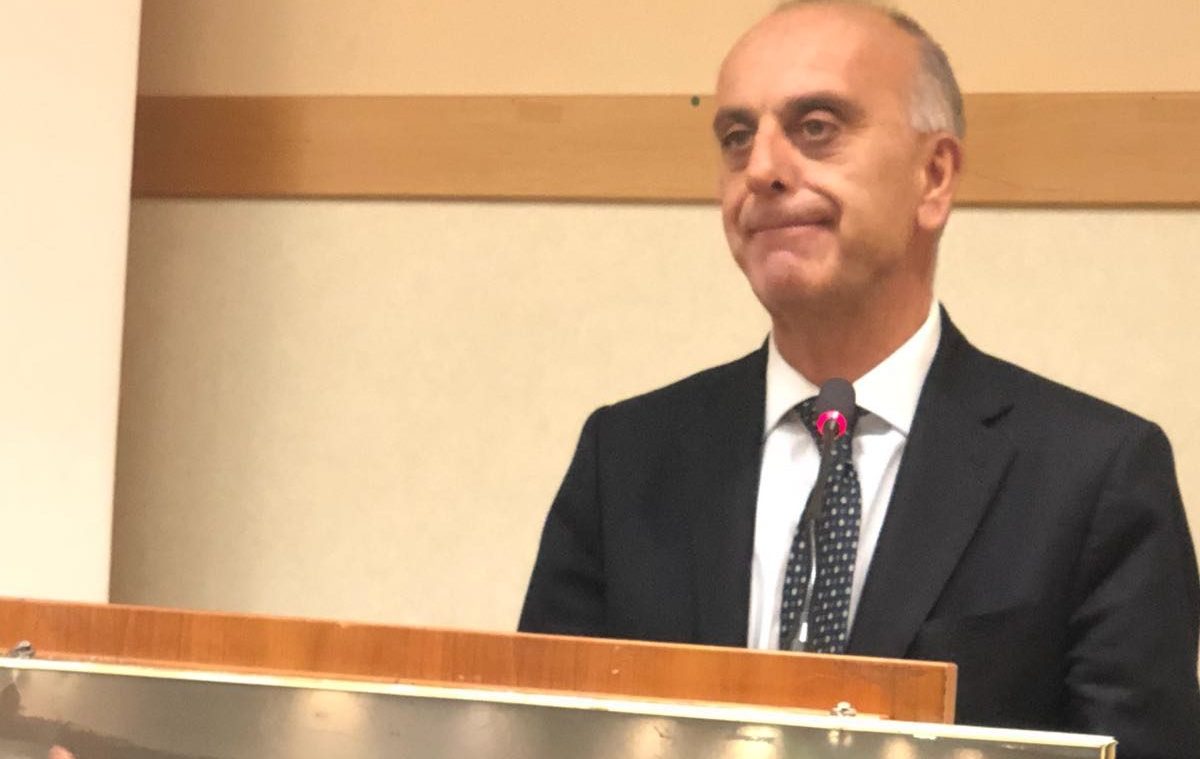 Bocci, un biglietto satirico volgare, due persone a processo per diffamazione