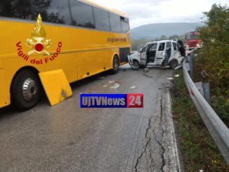 Auto contro bus a Foligno, tre suore in ospedale, non sono gravi