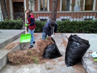 Casapound Italia Terni ripulisce il monumento ai caduti