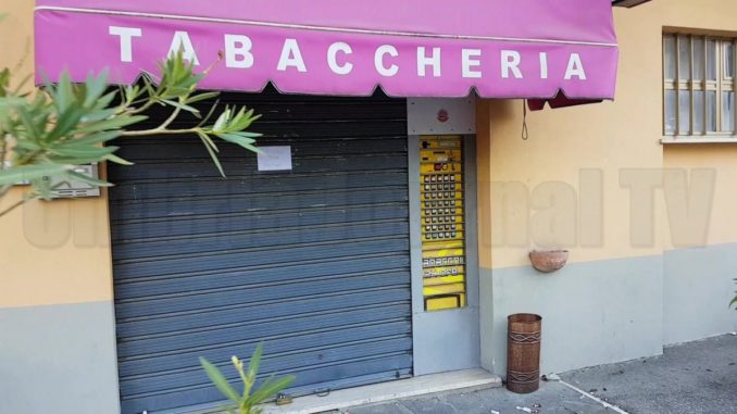 Furti alle tabaccherie: arrestato l’ultimo componente della banda dei ‘gratta e vinci’