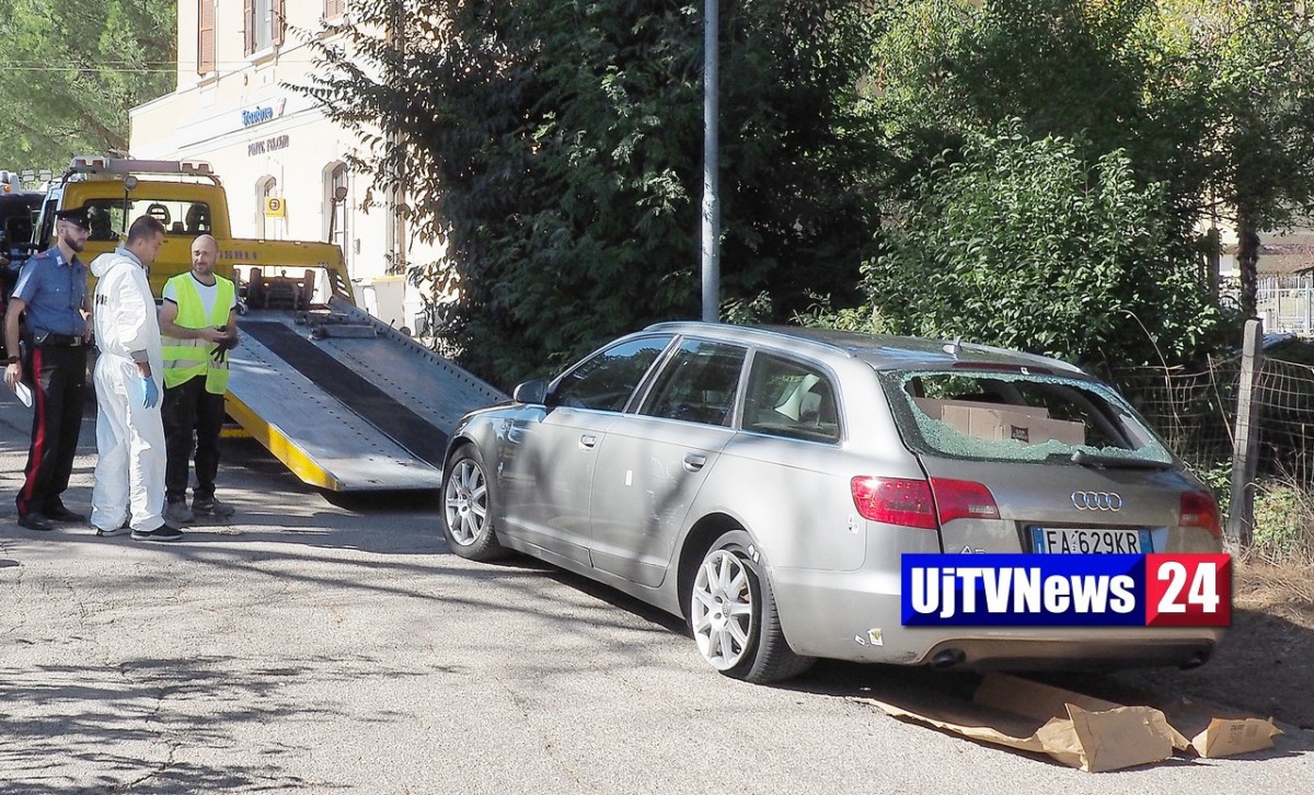 Sparatoria Ponte Felcino, l'Audi A6 non è rubata aveva due targhe diverse