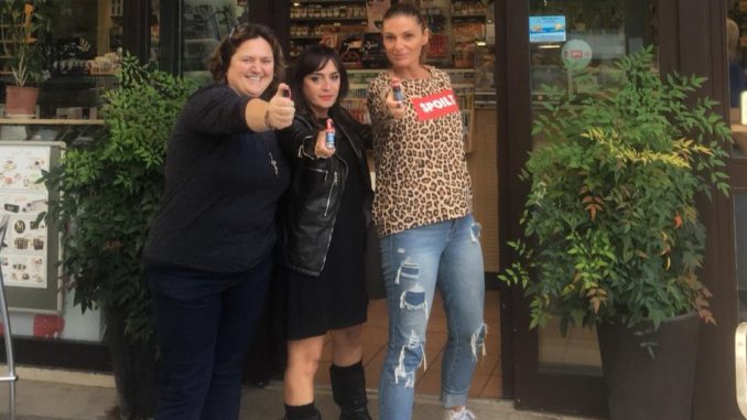 Assessore Terni, Valeria Alessandrini, regala spray anti aggressione a donne Lega