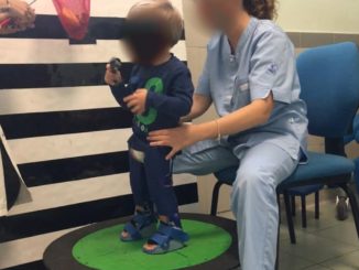 Rubato un tutor ortopedico ad un bambino, grido disperato di una mamma, si mobilita la rete