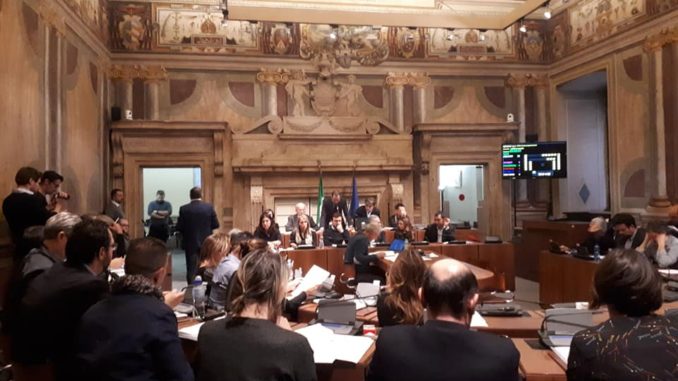 Consiglio comunale Terni, “Il presidente disattende il regolamento”