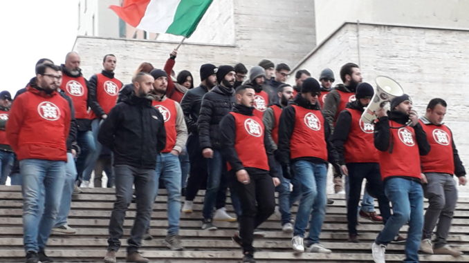 CasaPound manifesta a Perugia, Fontivegge è tornata Italia